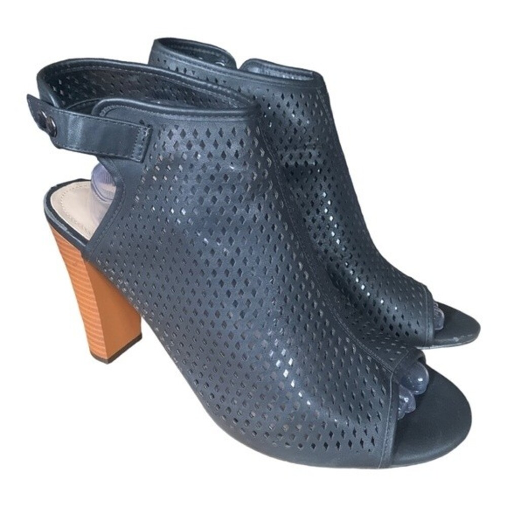 ATTENTION Women’s Black Peep Toe Sandals Size 11